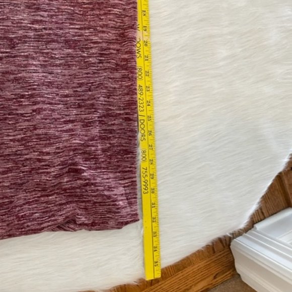 Travel Infinity Pocket Scarf with zip pocket - Picture 3 of 6